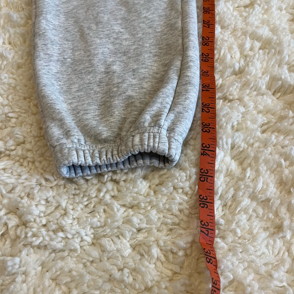 Fabletics Sweatpants - Picture 4 of 4